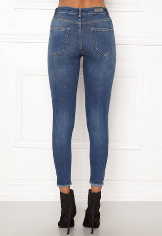 Blush Mid Ank Raw Jeans