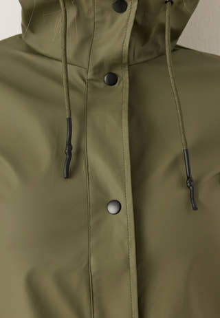 Elisa Raincoat
