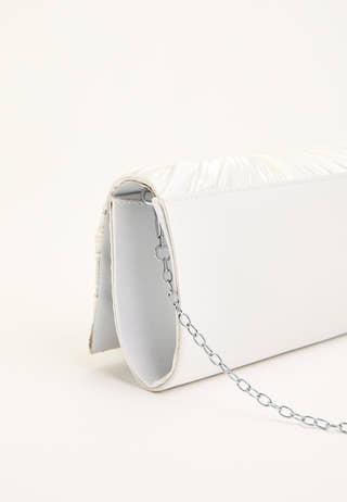 Knot Clutch