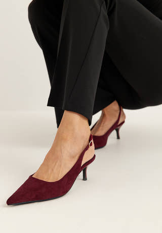 Pointy Slingback