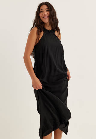 Halter Neck Balloon Dress