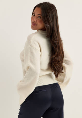 Knitted Wool Blend Wide Sleeve Sweater White