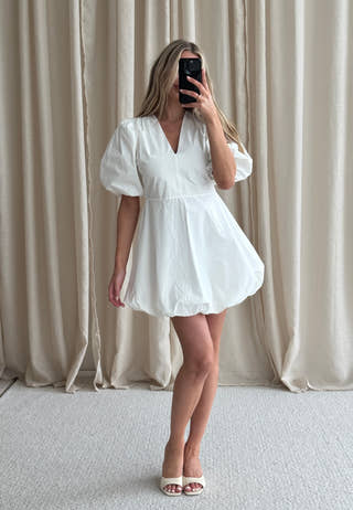 bubble graduation dress My FAVORITE bubble dress! The most girly flattering fit! #bubbledress #whitedress #graduationdress #graduation #collegegrad #2025bride #2024bride