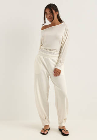Modal Batwing LS Top White