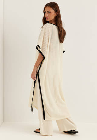 Vifabena V-neck Kimono