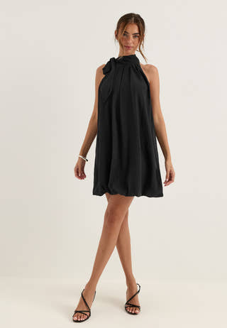 Balloon Tie Dress Black