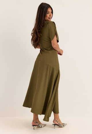 Rounded Sleeve Maxi Dress Green