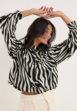 Balloon Hem Satin blouse Patterned