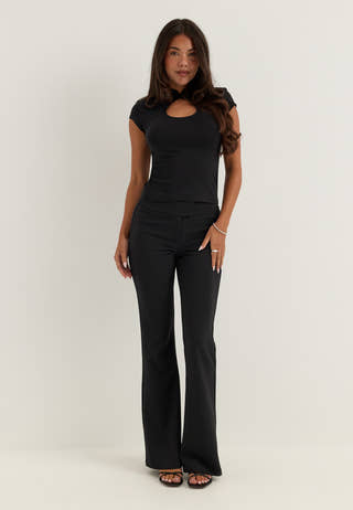 Keyhole Top Black