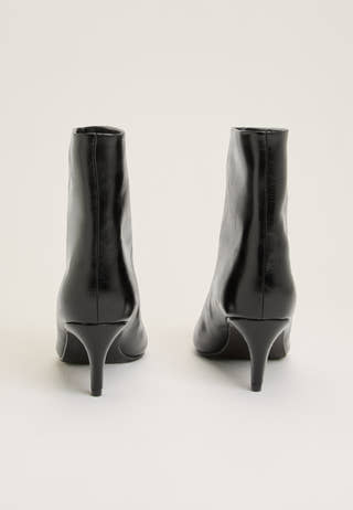 Pointy Boot Black