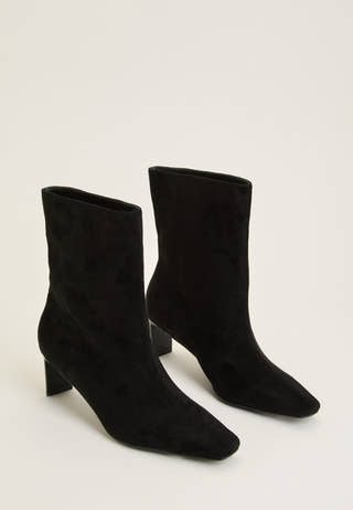 Square Toe Boot Black