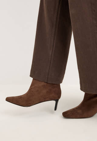 Square Toe Boot Brown
