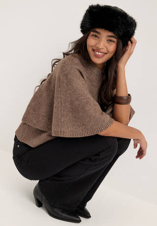 Pcaico Cape Knit Cardigan Brown