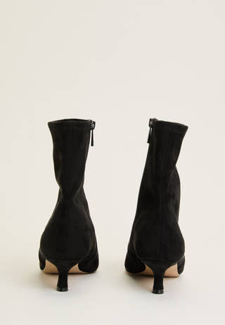 Checklist Heeled Bootie Black