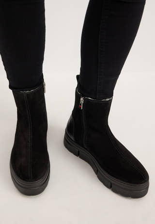 Mount Fiona Suede Boot Black