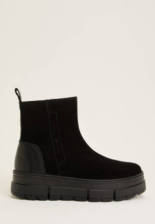 Mount Fiona Suede Boot Black
