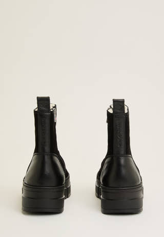 Mount Fiona Suede Boot Black