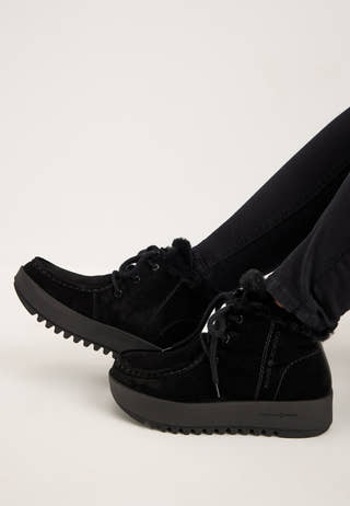 Mount Marty Moc Suede Boot Black