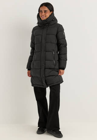Lark Coat Black