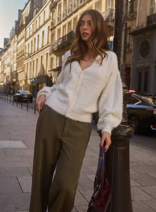block-2-knitwear_f195e5d3-f3da-49ae-9a90-afa73fd26f6f