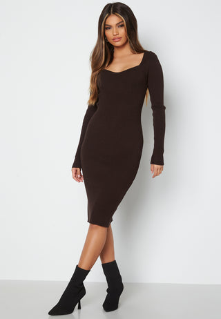 Sweetheart Rib Knit Midi Dress
