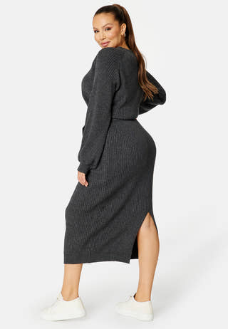 Round Neck Rib Knitted Midi Dress
