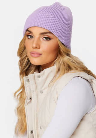 April beanie