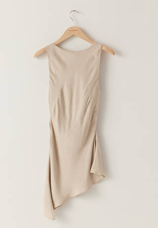 Remake Low Back Asymmetric Top