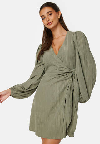 Balloon Sleeve Structured Wrap Dress