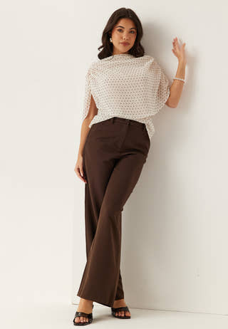 Cape Sleeveless Blouse