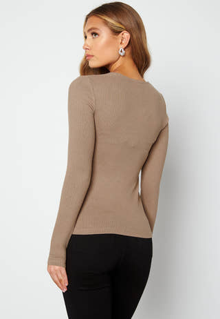 Osinia Square Neck Top