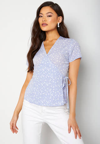 Caylee wrap top