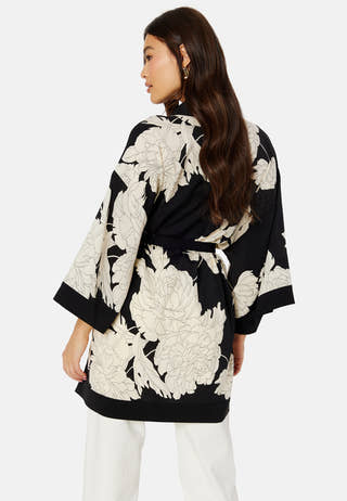 Dayana kimono