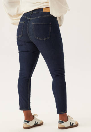 High Ankle Superstretch Jeans