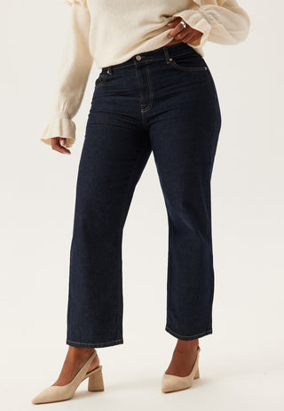 High Straight Ankle Jeans