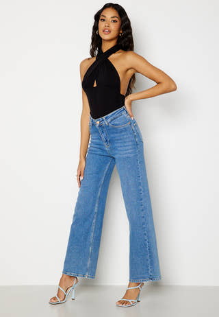 Jesminda halterneck top