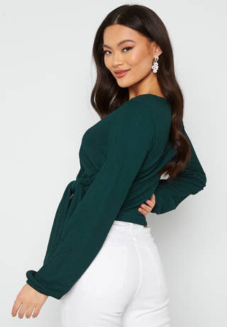 Leighton wrap top