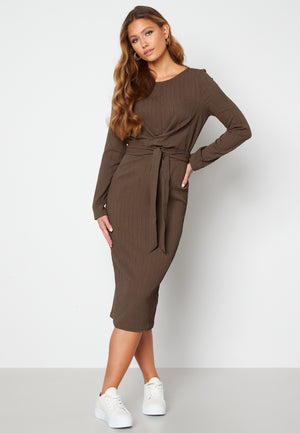 Leslie midi dress