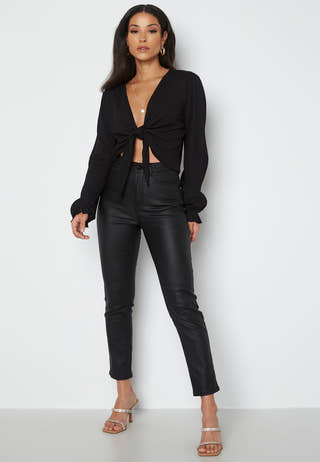 Lillia front tie top