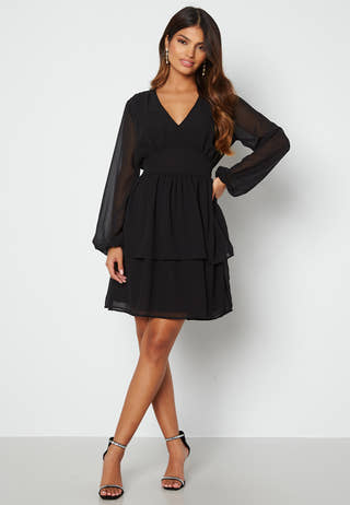 Lycantie dress