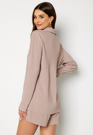 Megan pleated shorts set