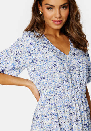 Melanie butterfly sleeve dress