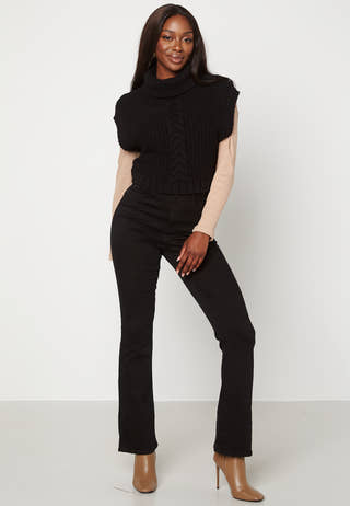 Nanja knitted vest