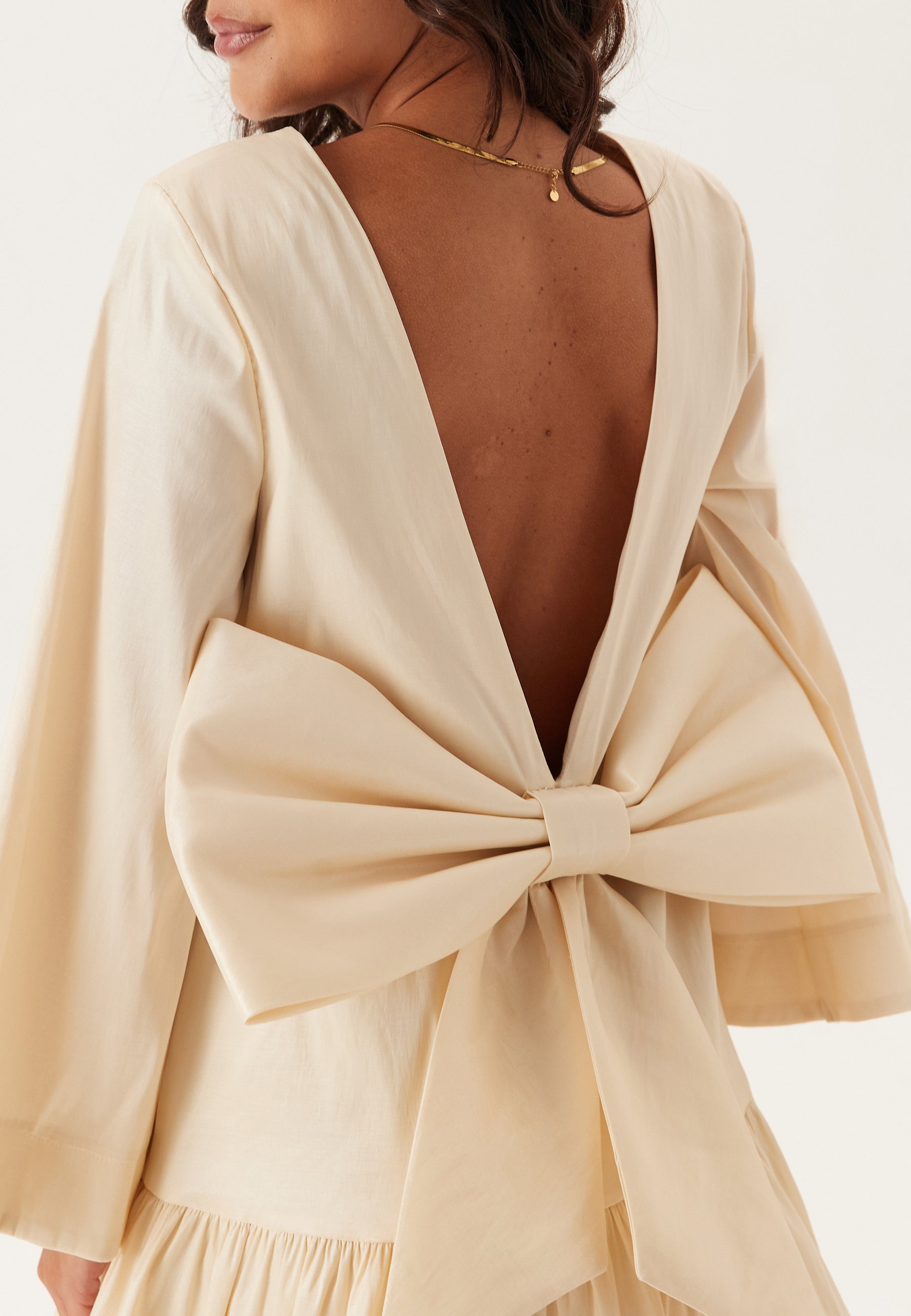 cream twill cut out bow shift dress Women's Lemon Twill Cut Out Bow Shift Dress