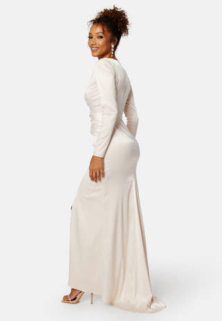 Hyntecia Satin Gown