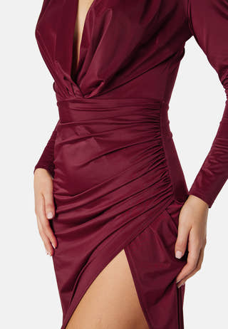 Slit V-neck stretchy gown