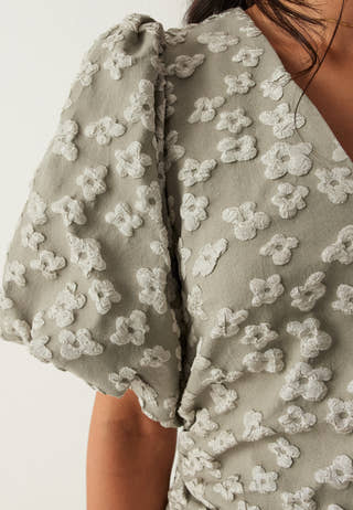 Puff Sleeve Jacquard Midi Dress