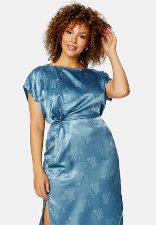 Renate Twist front Dress