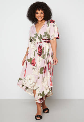 Valeria Butterfly Sleeve Dress