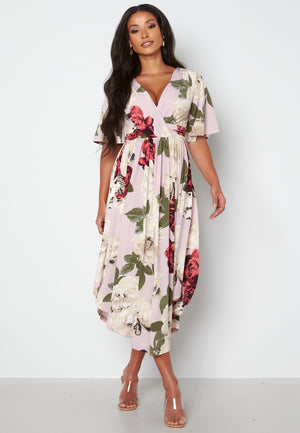 Valeria Butterfly Sleeve Dress